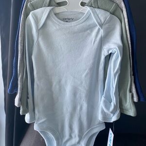 4 Pack Carter's Blue and Gray One Pieces Bodysuits